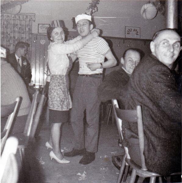 Datei:1956 Gifthütte Fasching 3.jpeg