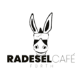Logo: Radesel-Café an der Billinganlage, Feb. 2021 <span class="smw-highlighter" data-type="8" data-state="inline" data-title="Hinweis" title="Urheber: Radesel-CaféLizenz: CC BY-SA 3.0"><span class="smwtticon note"></span><span class="smwttcontent">Urheber: <!--LINK'" 0:920--><br><br>Lizenz: CC BY-SA 3.0</span></span>