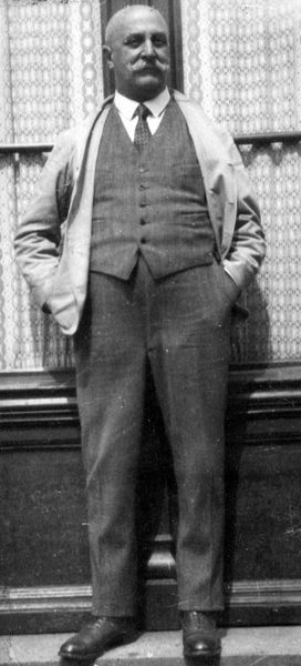 Datei:Jean Lederer.jpg