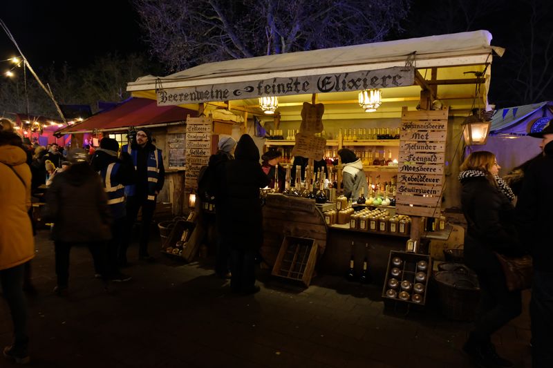 Datei:Weihnachtsmarkt Fürth 2019 8.jpeg