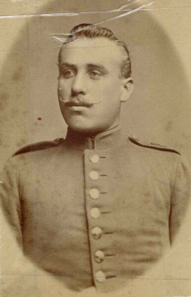 Datei:Martin Reuter Soldat.jpg