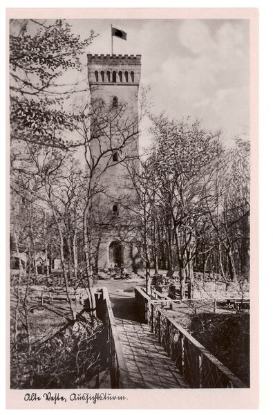 Datei:Alte Veste Turm.jpg