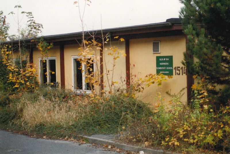Datei:Alpha1 1997 ElementarySchool.jpg