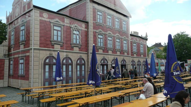 Datei:Ludwigsbahnhof 2010.3.jpeg