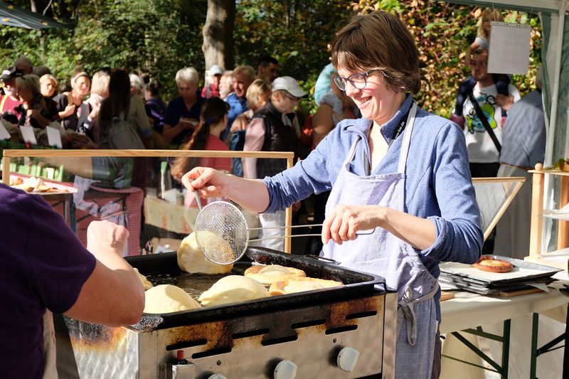 Datei:Apfelmarkt 2017 19.jpg