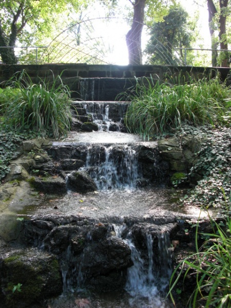 Datei:Wasserfall.jpg