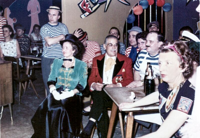 Datei:Fasching Quelle.jpg