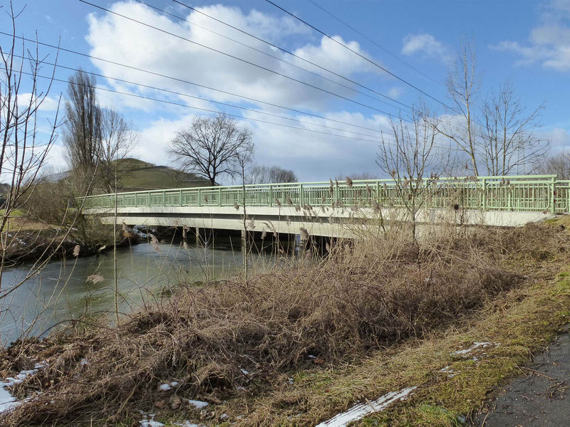 Datei:StadelnerBrücke 2015.JPG