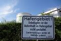 <a class="mw-selflink selflink">Tanklager Hafen Fürth</a> mit Hinweisschild der Fürther Hafenaufsicht an der <!--LINK'" 0:32-->, im Juni <!--LINK'" 0:33--> <span class="smw-highlighter" data-type="8" data-state="inline" data-title="Hinweis" title="Urheber: Norbert PietschLizenz: CC BY-SA 3.0"><span class="smwtticon note"></span><span class="smwttcontent">Urheber: Norbert Pietsch<br><br>Lizenz: CC BY-SA 3.0</span></span>