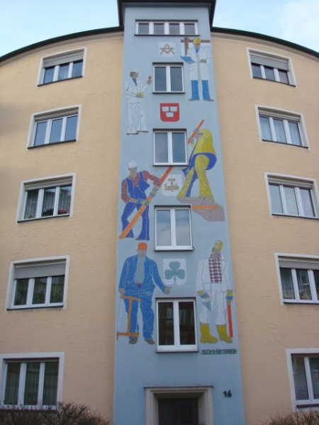 Datei:Ludwigstr. 16 Mosaik.JPG
