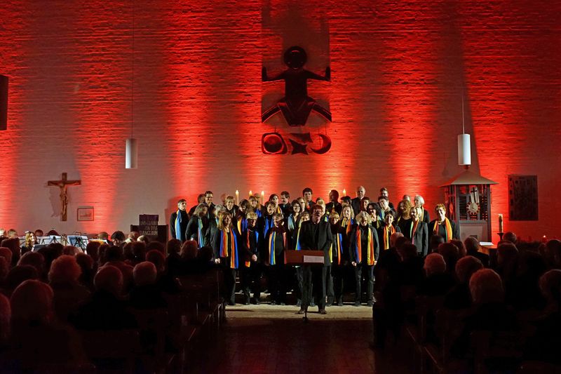 Datei:Gospelsingers 20161127 01.JPG
