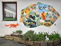 Wandbild von <a class="mw-selflink selflink">Gudrun Kunstmann</a> an der Helmut-Strattner-Halle nach "Freilegung" des Fuchses <span class="smw-highlighter" data-type="8" data-state="inline" data-title="Hinweis" title="Urheber: Ralph StenzelLizenz: CC BY-SA 3.0"><span class="smwtticon note"></span><span class="smwttcontent">Urheber: <!--LINK'" 0:60--><br><br>Lizenz: CC BY-SA 3.0</span></span>