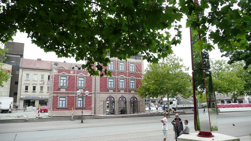 Datei:Ludwigsbahnhof 2010.2.jpeg