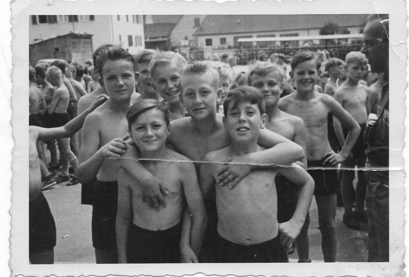 Datei:Schule Stadeln 10.jpeg