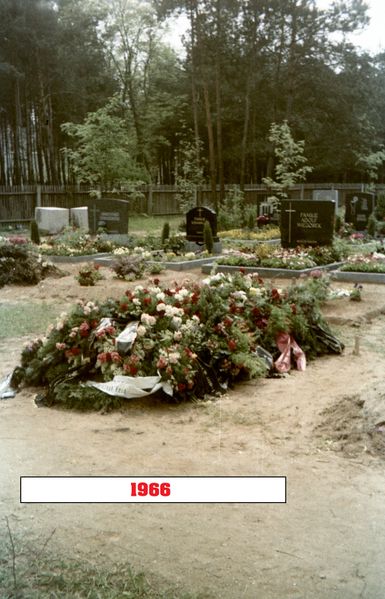 Datei:Friedhof3.jpeg