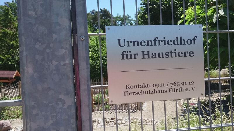 Datei:Tierfriedhof Stadeln 2022.3.JPG