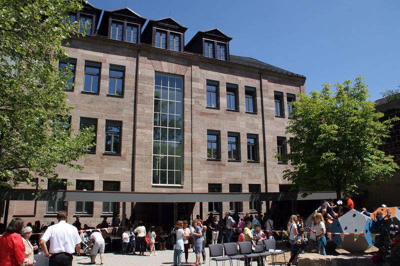 Datei:Rosenschule 14.jpg