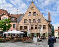 Gasthaus Grüner Baum in der Altstadt, 2023 <span class="smw-highlighter" data-type="8" data-state="inline" data-title="Hinweis" title="Urheber: J. ChristiansonLizenz: CC BY-SA 3.0"><span class="smwtticon note"></span><span class="smwttcontent">Urheber: J. Christianson<br><br>Lizenz: CC BY-SA 3.0</span></span>