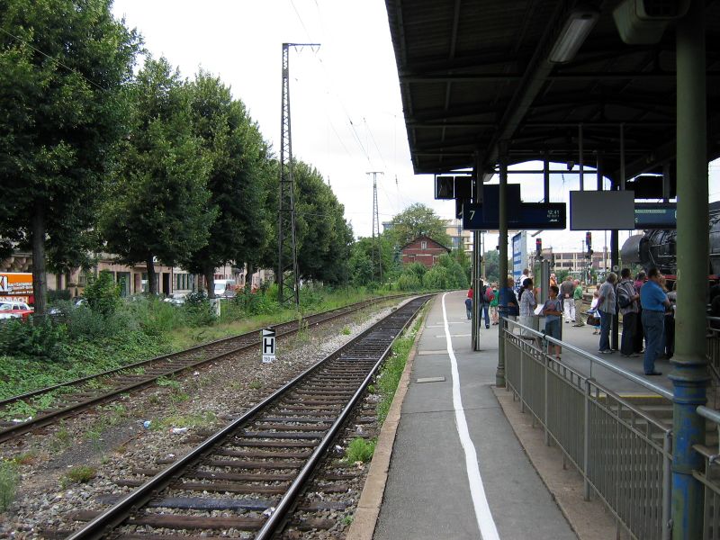 Datei:Bahnhof31.jpg