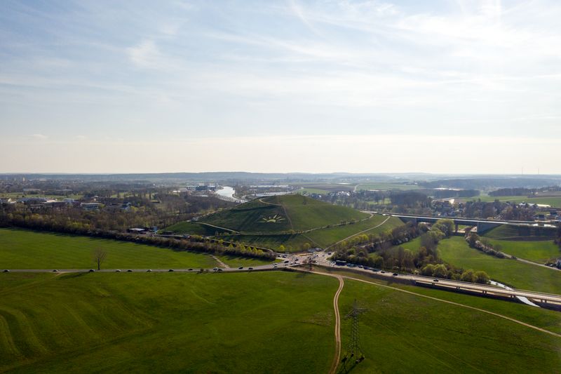 Datei:Solarberg April 2019 .jpg