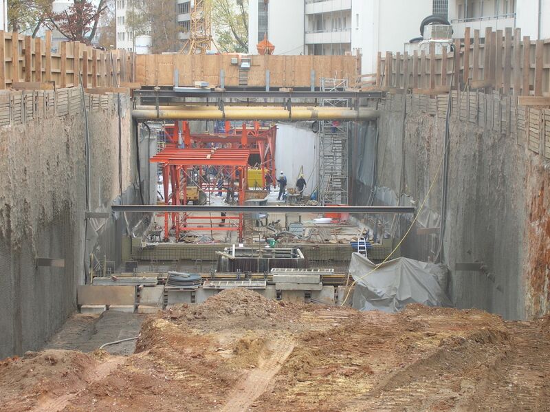 Datei:2005-11-04 U-Bahn Hardhöhe 11.jpg