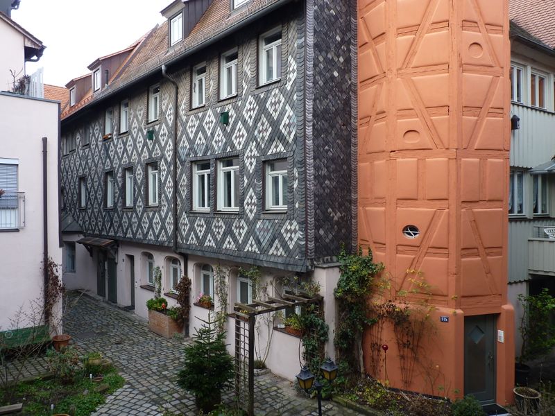 Datei:Gabrielschul im Gabrielhof.JPG