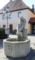 Bärenbrunnen auf dem Kapellenplatz <span class="smw-highlighter" data-type="8" data-state="inline" data-title="Hinweis" title="Urheber: Peter FrankLizenz: CC BY-SA 3.0"><span class="smwtticon note"></span><span class="smwttcontent">Urheber: <!--LINK'" 0:19--><br><br>Lizenz: CC BY-SA 3.0</span></span>