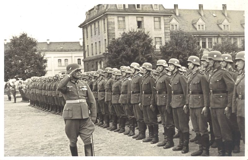 Datei:Wehrmacht Infanteriekaserne (1).jpg