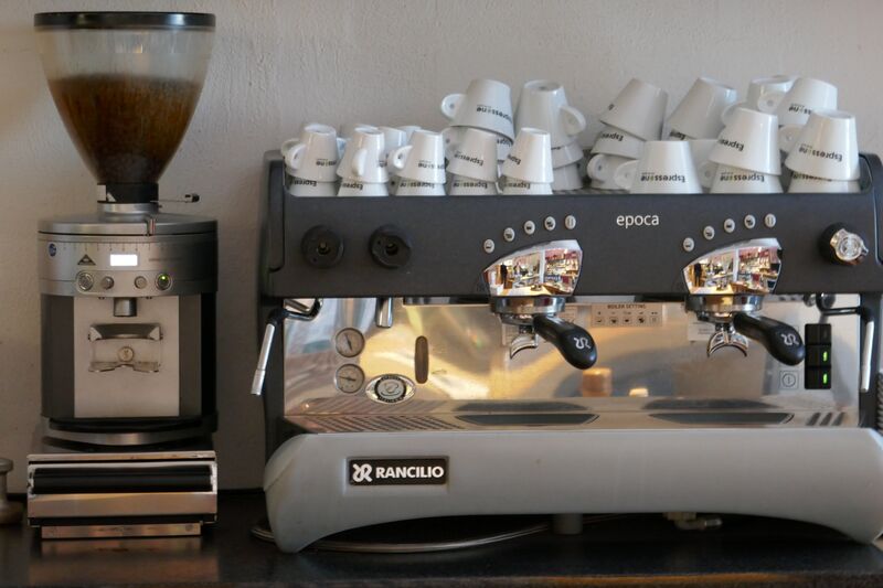 Datei:Wein Wolff Cafe.JPG