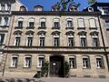 Straßenfassade der Ottostraße 9 im Mai 2025 <span class="smw-highlighter" data-type="8" data-state="inline" data-title="Hinweis" title="Urheber: Anja WiegelLizenz: CC BY-SA 4.0"><span class="smwtticon note"></span><span class="smwttcontent">Urheber: <!--LINK'" 0:7--><br><br><br>Lizenz: CC BY-SA 4.0</span></span>