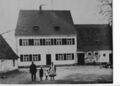 Bauernhof "Hof am Wasser" alte Haus Nr. 30 heute <!--LINK'" 0:137--> mit Familie Johann Biegel <span class="smw-highlighter" data-type="8" data-state="inline" data-title="Hinweis" title="Urheber: unbekanntLizenz: CC BY-SA 3.0"><span class="smwtticon note"></span><span class="smwttcontent">Urheber: unbekannt<br>Lizenz: CC BY-SA 3.0</span></span>