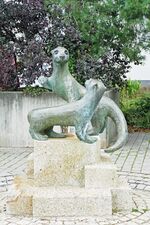 Heinrich Stranka Brunnen 08 2019 1.JPG