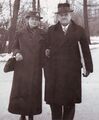 Karl Andörfer mit Johanna Andörfer - geb. Mach, kurz nach der Trauung 1938 <span class="smw-highlighter" data-type="8" data-state="inline" data-title="Hinweis" title="Urheber: unbekanntLizenz: CC BY-SA 3.0"><span class="smwtticon note"></span><span class="smwttcontent">Urheber: unbekannt<br><br>Lizenz: CC BY-SA 3.0</span></span>