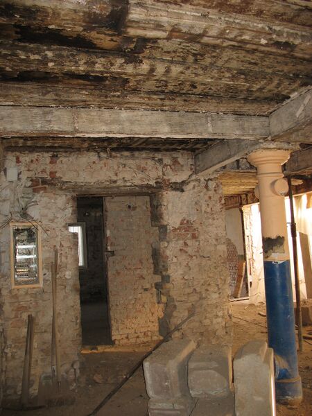 Datei:Silberfischla 1OG.JPG