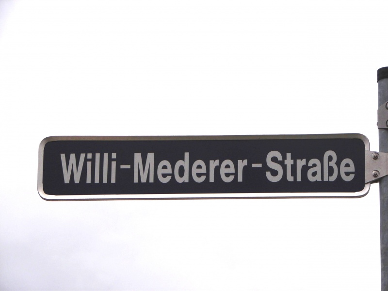 Datei:Willi-Mederer-Straße.JPG