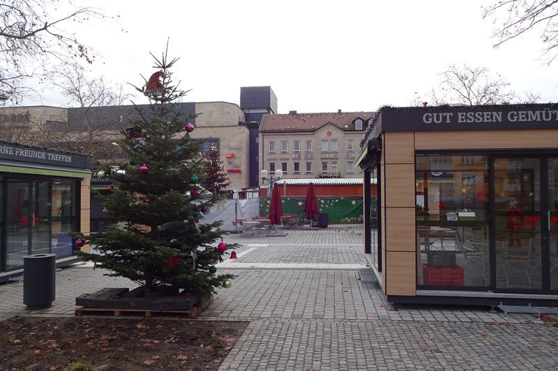 Datei:Wochenmarkt 2019.jpg