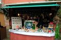 Traditioneller Verkaufsstand auf dem Adventsmarkt <span class="smw-highlighter" data-type="8" data-state="inline" data-title="Hinweis" title="Urheber: ChrischmiLizenz: CC BY-SA 3.0"><span class="smwtticon note"></span><span class="smwttcontent">Urheber: Chrischmi<br>Lizenz: CC BY-SA 3.0</span></span>