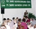 OB Scherzer bei den Feierlichkeiten zur 125-jährigen Gasversorgung in Fürth, Juli 1982 <span class="smw-highlighter" data-type="8" data-state="inline" data-title="Hinweis" title="Urheber: unbekanntLizenz: Bildlizenz-Stadtarchiv"><span class="smwtticon note"></span><span class="smwttcontent">Urheber: unbekannt<br><br>Lizenz: Bildlizenz-Stadtarchiv</span></span>