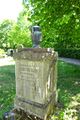 Alte Grabmalkunst auf dem Fürther Hauptfriedhof <span class="smw-highlighter" data-type="8" data-state="inline" data-title="Hinweis" title="Urheber: Norbert PietschLizenz: CC BY-SA 3.0"><span class="smwtticon note"></span><span class="smwttcontent">Urheber: Norbert Pietsch<br><br>Lizenz: CC BY-SA 3.0</span></span>