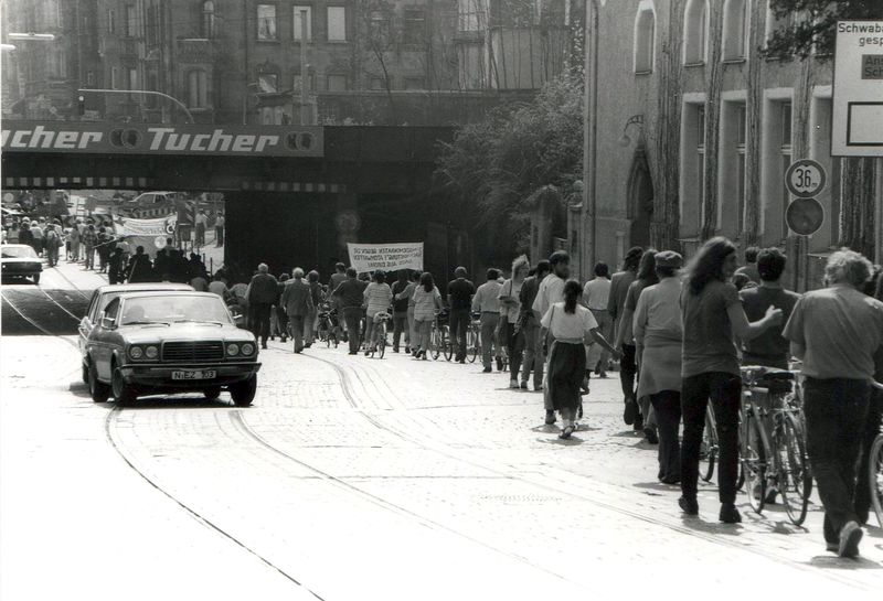 Datei:G Ostermarsch Schwabacher Straße.jpg