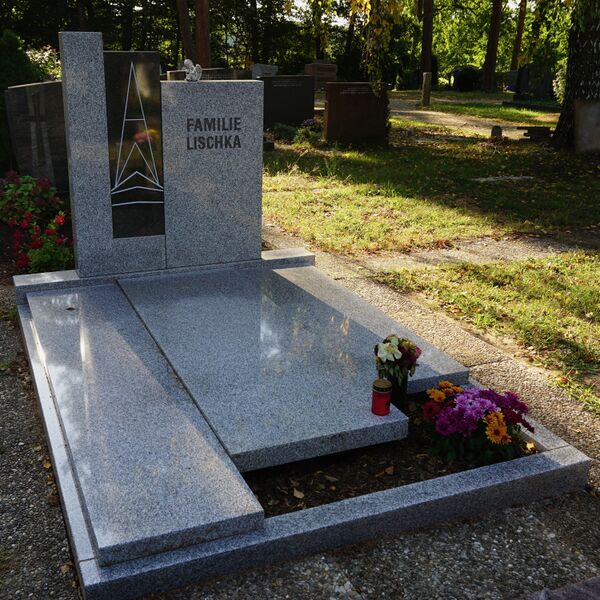 Datei:Grab Lischka, Walter.jpeg