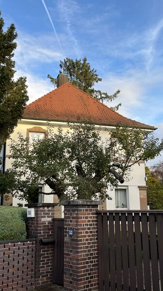 Datei:Weiherhofer Straße 53.jpeg