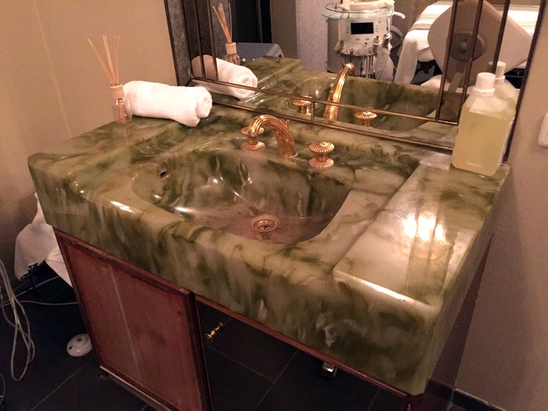 Datei:Grundig Suite 5.jpg