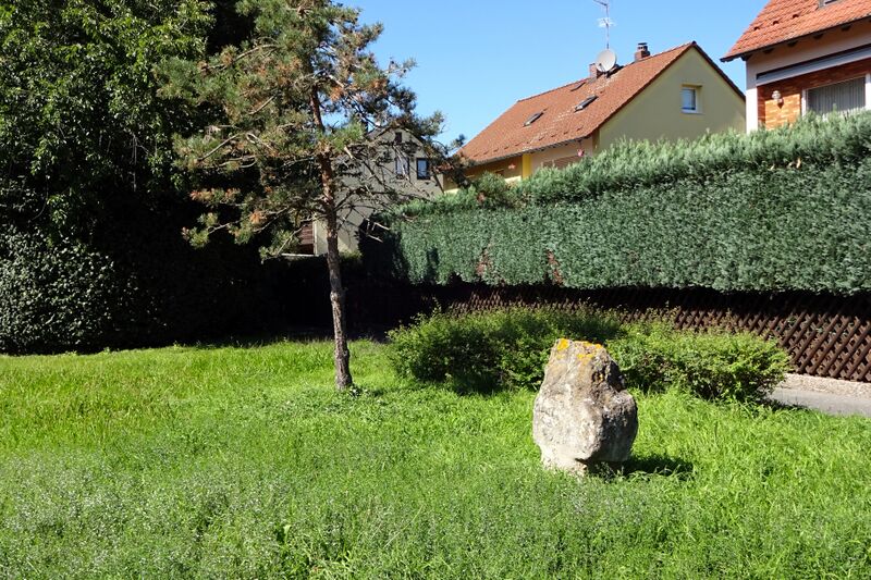 Datei:Steinkreuz Stadeln 2023.1.jpg