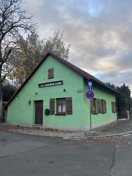 Datei:Altes Feuerwehrhaus Atzenhof.jpeg