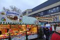Fürther Weihnachtsmarkt auf der <a class="mw-selflink selflink">Fürther Freiheit</a> im Dez. 2022 <span class="smw-highlighter" data-type="8" data-state="inline" data-title="Hinweis" title="Urheber: Norbert PietschLizenz: CC BY-SA 3.0"><span class="smwtticon note"></span><span class="smwttcontent">Urheber: Norbert Pietsch<br><br>Lizenz: CC BY-SA 3.0</span></span>