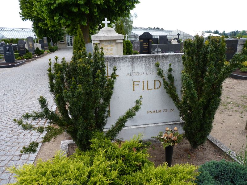 Datei:Grab Fild.JPG
