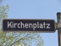 Straßenschild Kirchenplatz <span class="smw-highlighter" data-type="8" data-state="inline" data-title="Hinweis" title="Urheber: BaringelLizenz: CC BY-SA 3.0"><span class="smwtticon note"></span><span class="smwttcontent">Urheber: <!--LINK'" 2:35--><br><br>Lizenz: CC BY-SA 3.0</span></span>