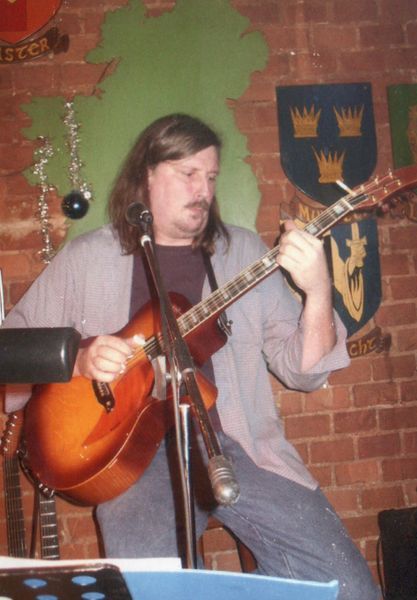 Datei:Klaus Live 2001.jpg