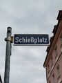 Straßenschild "<a class="mw-selflink selflink">Schießplatz</a>" <!--LINK'" 0:10--> <span class="smw-highlighter" data-type="8" data-state="inline" data-title="Hinweis" title="Urheber: Benutzer:Red RoosterLizenz: CC BY-SA 4.0"><span class="smwtticon note"></span><span class="smwttcontent">Urheber: <!--LINK'" 2:11--><br><br>Lizenz: CC BY-SA 4.0</span></span>